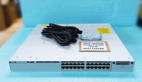 ขาย Cisco C9300-24P-E สินค้ามือหนึ่ง Open Box  ประกันจากผู้ขาย 1 ปี