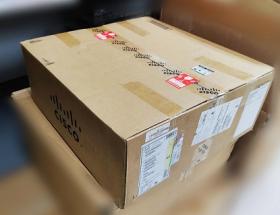 ขาย Cisco C9300-24T-A สินค้า NEW Open Box ประกัน 1 ปี จากผู้ขาย