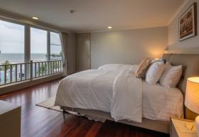 ขาย 4 Bedroom Seaview Grand Room/ 15 Jun 26 -31 Oct 26 / 8 Persons