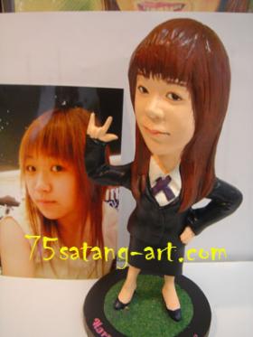 ตุ๊กตาล้อเลียน