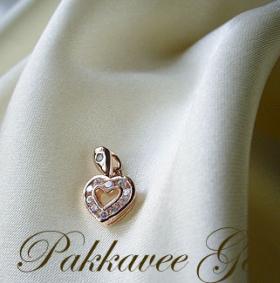 จี้นาค 22K Gp รูปหัวใจฝังเพชรรัสเซีย / lovely 22K gp rose gold pendant pakkavee gem