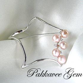 เข็มกลัดมุกน้ำจืดสีชมพูอ่อน / lovely water fresh pearl pin pakkavee gem~