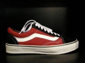 ขาย vans old school red/blk