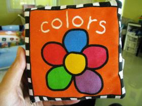หนังสือผ้า colors