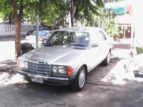 ขาย Benz W123