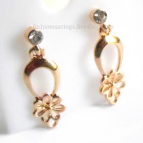 ต่างหูแฟชั่นดอกไม้