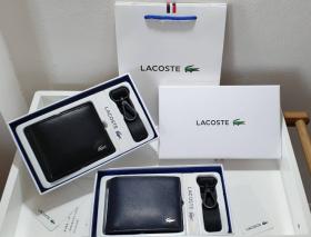 กระเป๋าสตางค์ Lacoste + พวงกุญแจแบรนด์แบบยาว