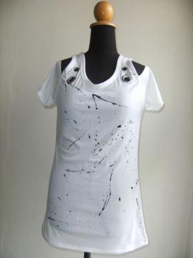เสื้อผ้าแฟชั่น
