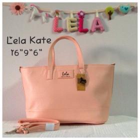 Lela Kate กระเป๋าแฮนด์เมดคุณภาพ Lela แบรนด์ติดตลาด เน้นงานละเอียด ตัดเย็บด้วยช่างฝีมือค่ะ