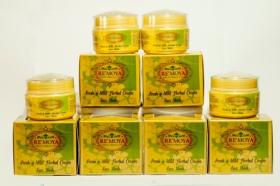 Fresh + Mild Herbal Cream (โคลนฟอกหน้าสมุนไพร)