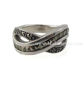 แหวนคลื่นประดับมาร์คาไซท์ (Marcasite) เงินแท้