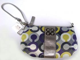 Authentic COACH Julia Scarf Print Large Wristlet 43854 ใหม่ ป้ายห้อย