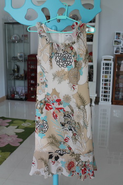 เดรส MIX SELF ไซด์ M มือสองลายญี่ปุ่น 99%เอว28"ยาว38" (TheMall)