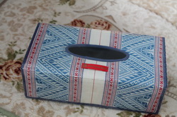 กล่องใส่ทิชชูลายบ้านเชียง