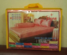ชุดเครื่องนอนแพรแท้ เส้นไหมเชคโกฯ Rayon Silk 100% - 3.5 ฟุต