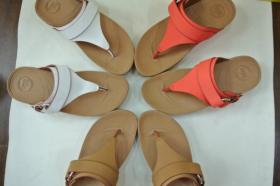 ขาย fitflop Via