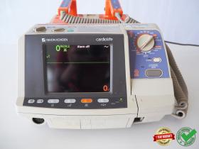 ขายเครื่อง Defibrillator Bi Phasic Nihon Kohden