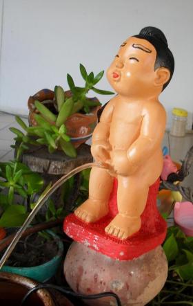 ตุ๊กตาเด็กฉี่ (รวมปั๊มน้ำ /งานหินทราย)