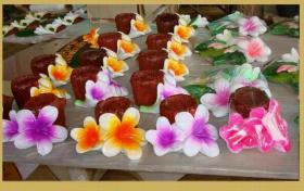 ดอกไม้ที่ใส่ดินสอ(งานหินทราย) 