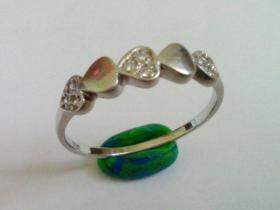ขาย Silver 925 ring - แหวนเงินแท้รูปหัวใจด้านสลับเพชร