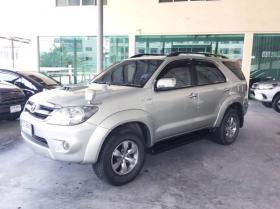 ขาย 2007 TOYOTA FORTUNER 3.0 V 4WD TOP ปี 2007 TOYOTA FORTUNER 3.0 V 4WD TOP