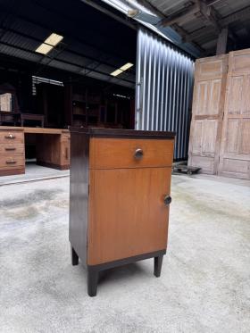 ตู้ไซด์บอร์ดขาเหลางานไม้สักเรียบเท่