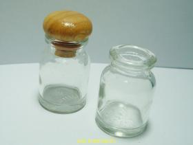 ขวดแก้ว ขนาด 5 cc หนา 3.5*2.5 cm ราคาขายส่ง ฝาจุกไม้/พลาสติก สั่งซื้อขั้นต่ำ 50 ใบ B106