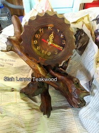 นาฬิกา ลายไม้สักธรรมชาติ แบบรากไม้ตั้งโต๊ะ