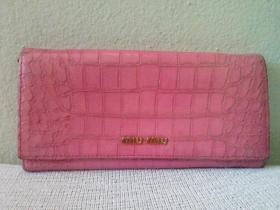 ขาย Miu Miu - กระเป๋าสตางค์ใบยาว สีชมพูพิ้งค์พิ้งค์