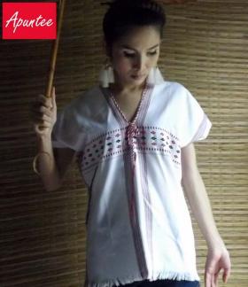 เสื้อกะเหรี่ยงทอมือจากฝ้ายแท้ๆ ลายโบราณสีขาว รอบอก46นิ้ว ยาว25นิ้ว