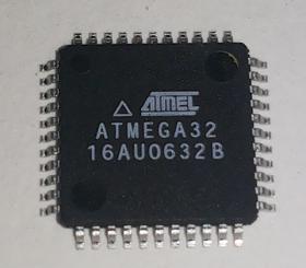 IC Microcontroller ATmega32-16AU
