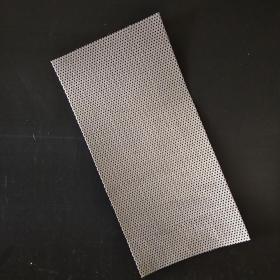 ตะแกรงท่อไอเสียทำไส้ท่อสูตร ขนาด 17x35cm. รู 2 mm.