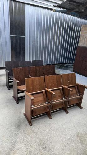 เก้าอี้โรงหนัง 3 ที่นั่ง ไม้สัก