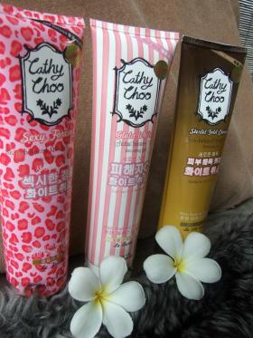 Cathy Choo เจลขัดขี้ไคลผสมเม็ดบีทส์