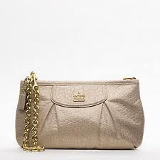 ขาย Coach COACH MADISON GOLD EMBOSSED LEATHER LARGE WRISTLET WITH CHAIN F47192