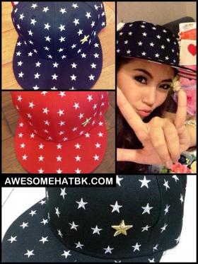 หมวก SnapBack (ลายดาว)