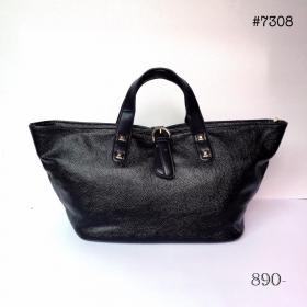 กระเป๋าสะพายใบใหญ่ รหัส7308 สีดำ